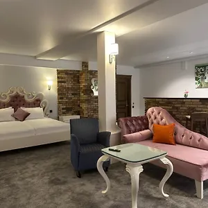 3* Otel Maajid Boutique